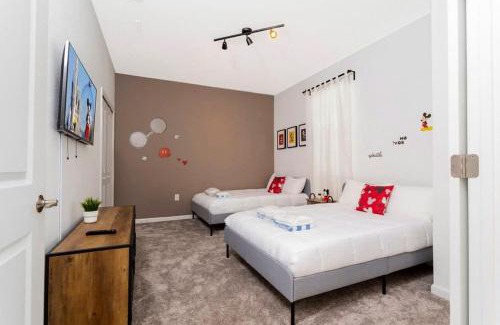 Four Corners House | Family Friendly 3Bd Close to Disney @Champions Gate 991