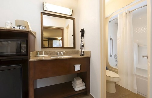 Florida Central Atlantic Coast House | Fantastic Find! 2 Great Units, Near Epcot, Golf