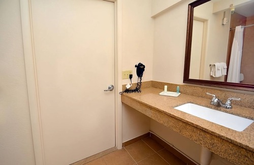 Florida Central Atlantic Coast House | Fantastic Find! 2 Great Units, Near Epcot, Golf
