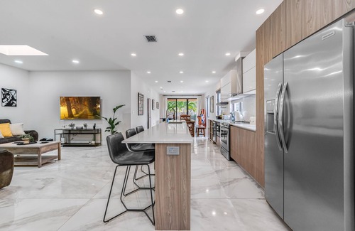 Citrus Isles House | Fox Sonata Downtown Pool House