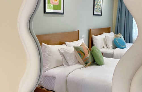 University Heights Hotel | Gainesville Lodge