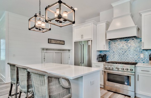 Santa Rosa Beach House | GOLF CART! Walk to Beach - Private Pool with Grill! 4 Bikes!