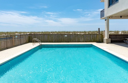 Navarre Beach Condo | GORGEOUS GULF FRONT CORNER CONDO, 300 degree gulf & sound views, designer decor