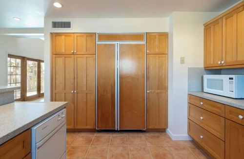 Islamorada House | Gorgeous Keys Vacation Home in Prestigious Neighborhood of Port Antigua