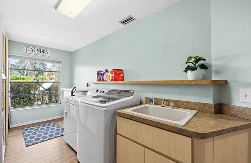 Marco Island House | Gorgeous Private Retreat on Marco Island – Spacious 4BR Home