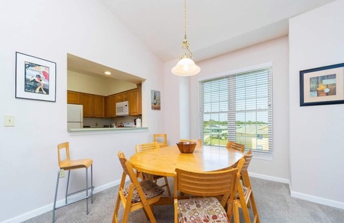 St. Augustine Beach Condo | Great Location ~ Amp ~ Pier Park ~ Beach!