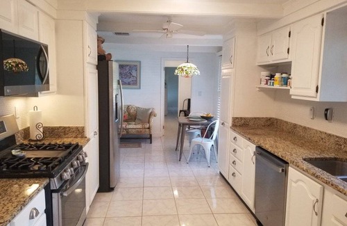 Reddick House | House ∙ 2 bedrooms ∙ 4 guests