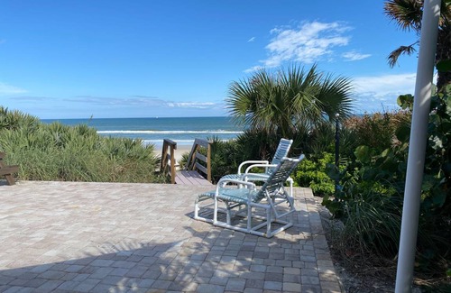 New Smyrna Beach House | House ∙ 3 bedrooms ∙ 8 guests