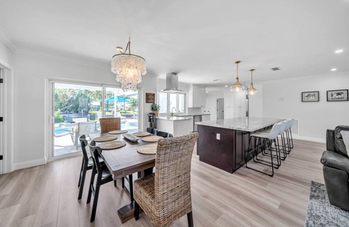 Imperial Point House | House ∙ 4 bedrooms ∙ 10 guests