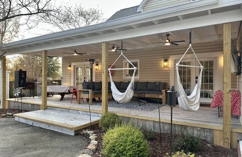Taylorville House | House ∙ 4 bedrooms ∙ 12 guests