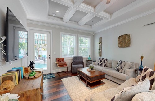 Old Seminole Heights House | House ∙ 3 bedrooms ∙ 6 guests