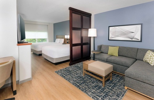 Bayou Oaks Hotel | Hyatt Place Sarasota/Bradenton Airport