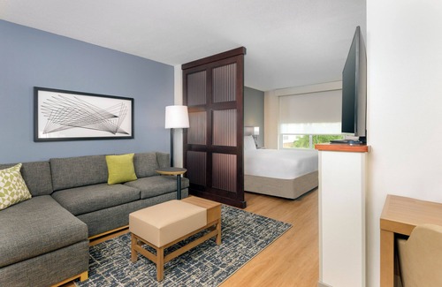 Bayou Oaks Hotel | Hyatt Place Sarasota/Bradenton Airport