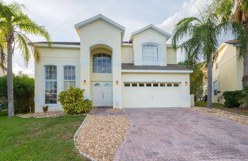 Highlands Reserve Villa | Ideal family villa/large private pool/not overlooked/near Disney/on golf course
