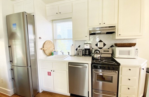 Seaside House | In Seaside, Across From West Side Pool, Guest House, Location + 2 Bikes!