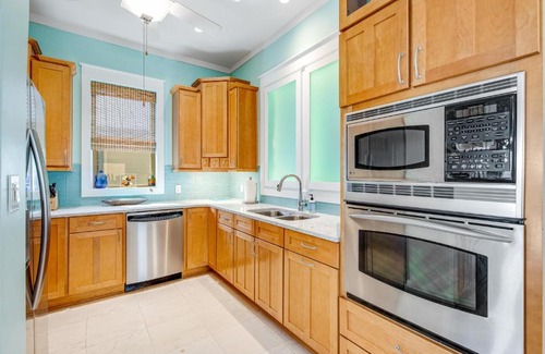 Holiday Isle House | It Doesn't Get Any Better at Destin Pointe