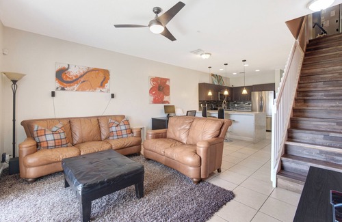 Lauderhill House | Lakefront Serenity: Kid-Friendly 2BR Townhome
