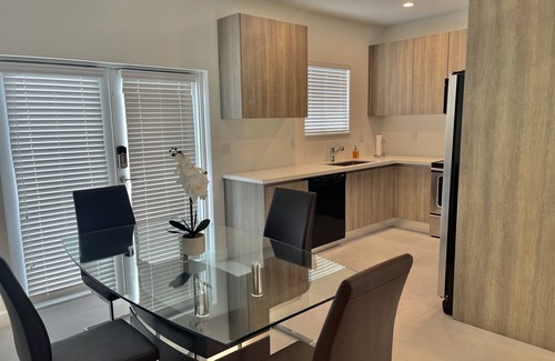 West Little Havana House | Large Home Near Brickell | Miami Beach | Calle Ocho
