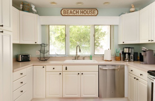 Trailer Estates House | Located in IMG Golf Course, Close to AMI and Siesta Key