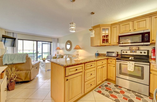 Fort Pierce Condo | LOCATION, LOCATION in Ocean Village Resort.Ground floor,great location