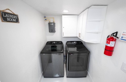 Tampa Apartment | Lovely 2-bedrooms Loft with Hot Tub.