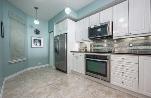 Navarre Beach Condo | "Luxurious Gulf-Front Condo" Watch the Dolphins Play from Your Private Balcony