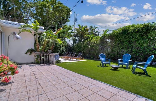 North Bay Village House | Luxury Island Villa Isla~ New & Remodeled Paradise