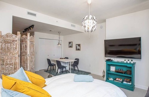Doral Apartment | Luxury Studio Apartment in Downtown Doral