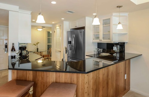 Historic Seaport Condo | Luxury Waterfront at Galion Resort in Old Town