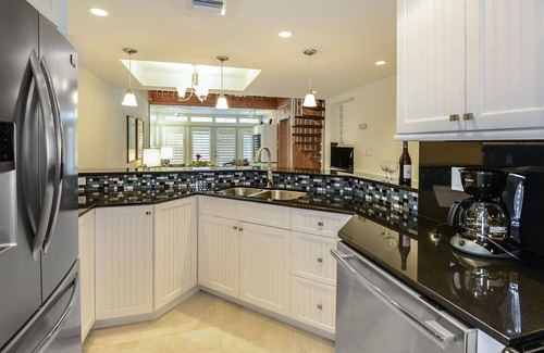 Historic Seaport Condo | Luxury Waterfront at Galion Resort in Old Town