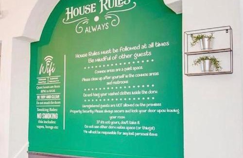East Little Havana Hostel | Miami on a Budget - Free Coffee- Female Dorms - Men Dorms Under New Management -