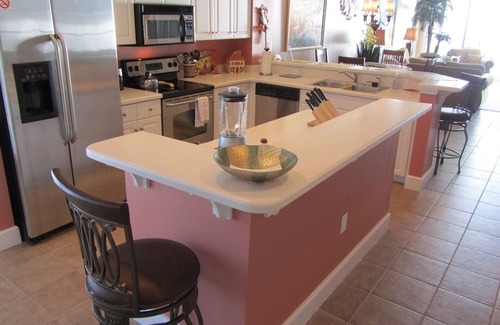 Long Beach Condo | New Rules for parking garage. 40.00 dollars per vehicle per reservation.