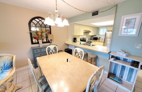 Butler Beach Condo | Ocean & Pool View Condo at Ocean Village: Full Gym Access