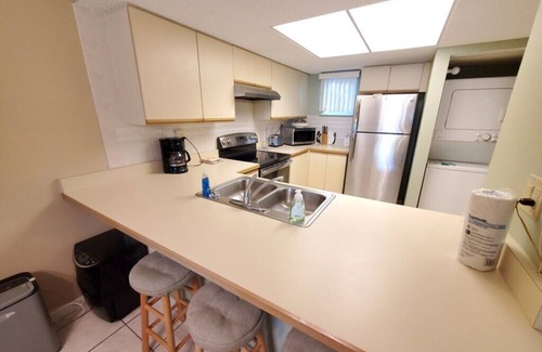 Butler Beach Condo | Ocean & Pool View Condo at Ocean Village: Full Gym Access