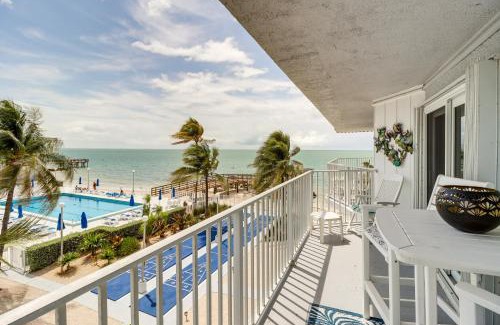 Key Colony Beach Apartment | Ocean-View Key Colony Beach Condo with Pool Access!