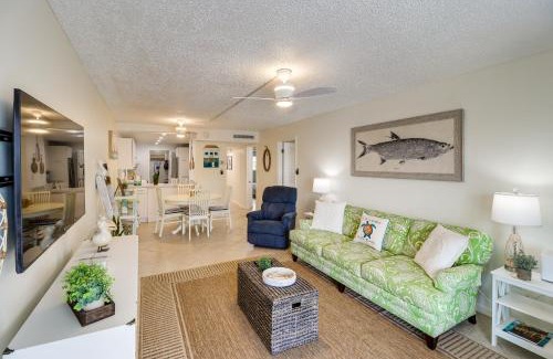 Key Colony Beach Apartment | Ocean-View Key Colony Beach Condo with Pool Access!