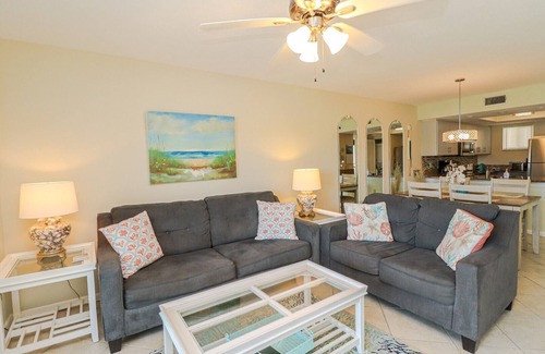 Butler Beach Apartment | Ocean Village Club Condo H35