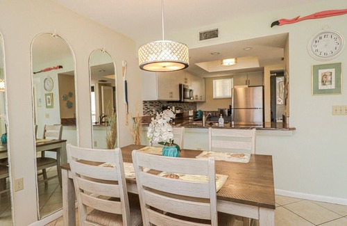 Butler Beach Apartment | Ocean Village Club Condo H35