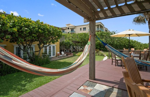 Cocoa Beach Apartment | Oceanview - One Bedroom King at Beach Place Guesthouses