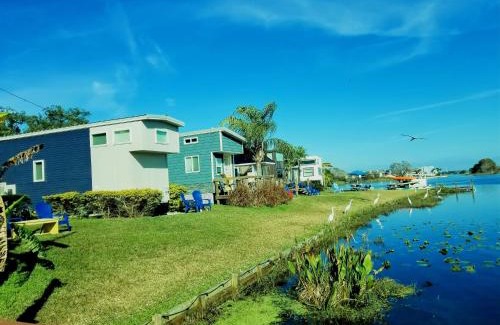 Northwest Orlando House | Orlando Lakefront Tiny Homes 6 plus month Rentals