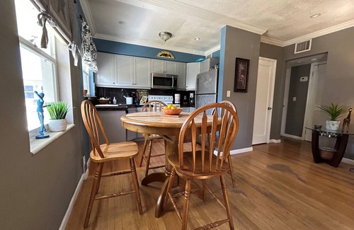 East Fort Lauderdale Apartment | Paradise -sun and summer year around