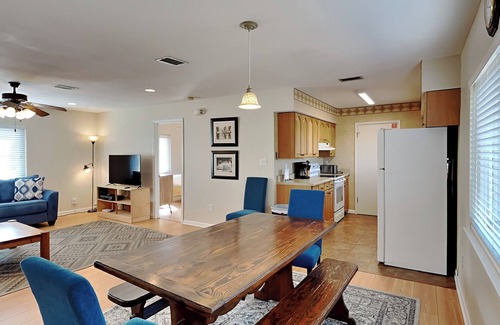 Toilla Segunda House | Pelican's Perch | Balcony, Grill, Amenities!