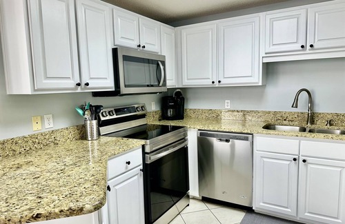 Orange Beach Condo | Perfect Condo For Couples Or A Small Family! Fabulous Views on the 6th Floor!
