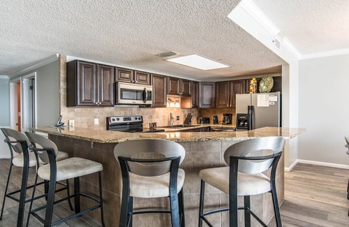 Orange Beach East Condo | Perfect Location on the 5th Floor at Phoenix X !