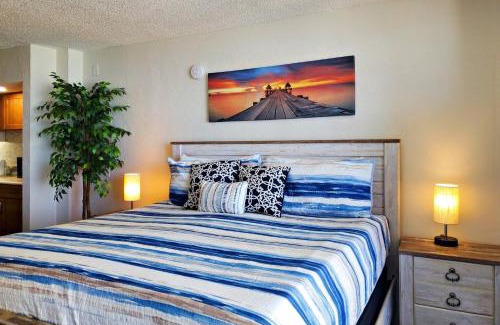 Daytona Beach Shores House | Pirates Cove Condo Unit #704