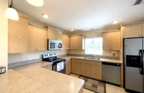 Rotonda Lakes House | Poolside Paradise - 3BR/2BA Home in Rotonda Lakes heated saltwater pool