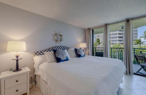 Fort Pierce Shores Apartment | Pristine Beach View and Access
