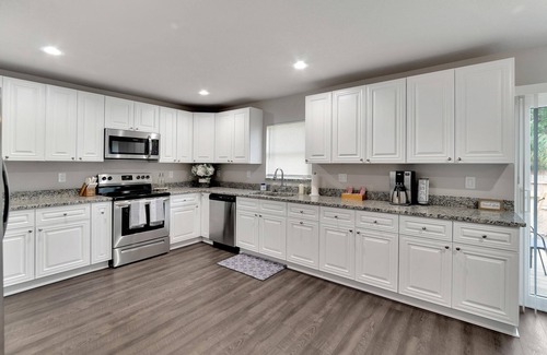 Old Seminole Heights House | Private Home | Outdoor Seating | Grill | 15% Off Weekly Stays