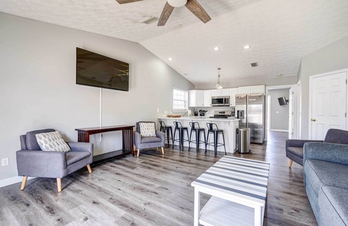 Bel Air House | Private Pool & Hot Tub at Panama City Home!