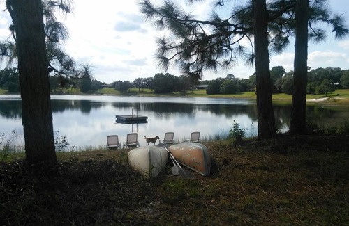 Ocklawaha Resort | Private room ∙ 2 guests